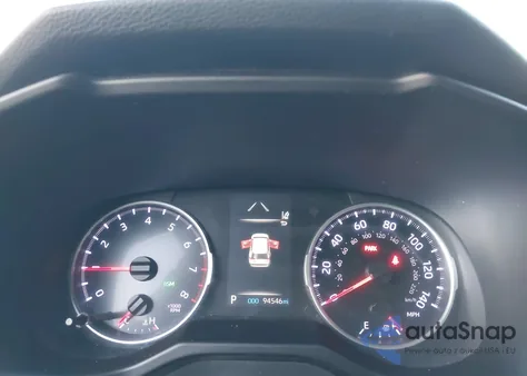 2020 Toyota Rav4 Xle from USA, damaged, VIN 2T3W1RFV8LC039497